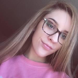 Meet your Posher, Paige